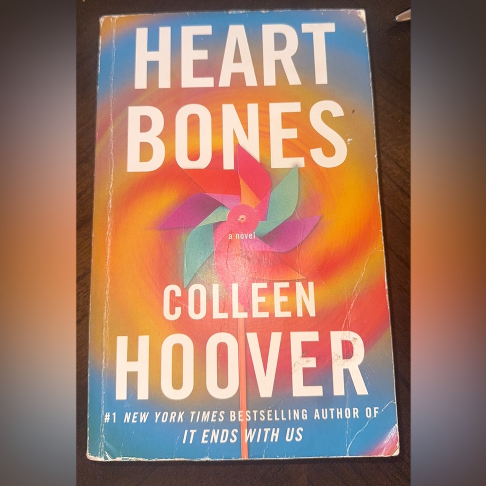 HEART BONES COLLEEN HOOVER